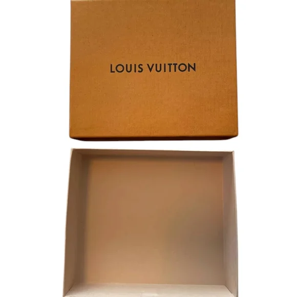 Louis Vuitton wallet box (Authentic EUC)